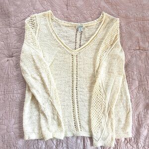 Sundance Catalog Women’s Cream Knit Sweater size Medium great for Spring